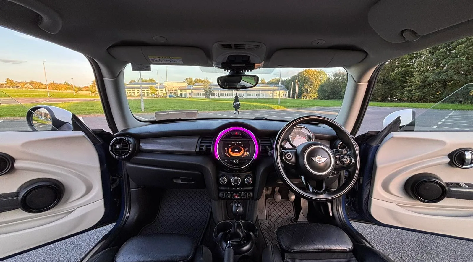 2014 MINI Cooper – photo 7