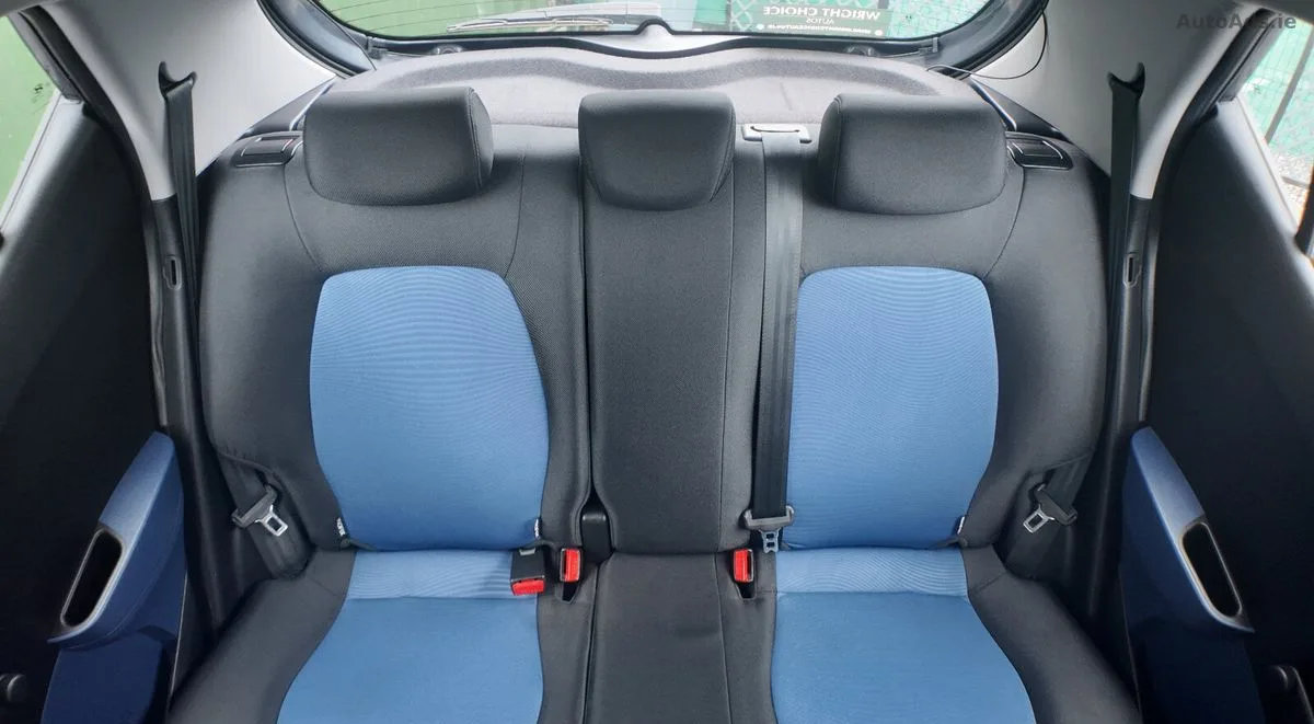 2017 Hyundai i10 – photo 17