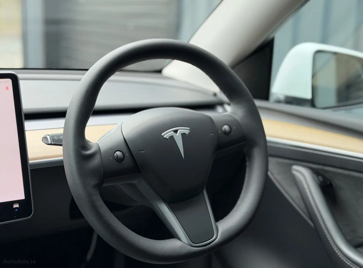 2022 Tesla Model Y – photo 14