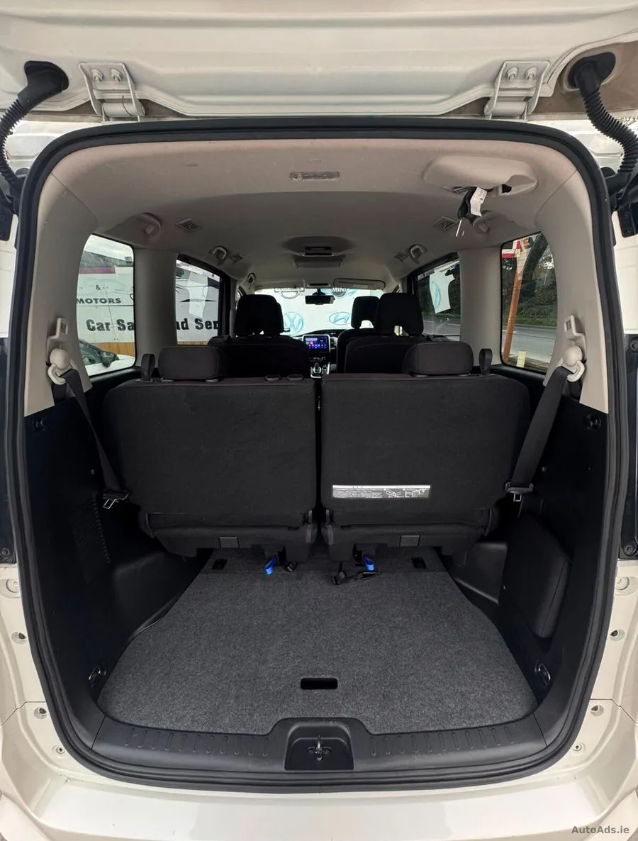 2019 Nissan Serena – photo 12