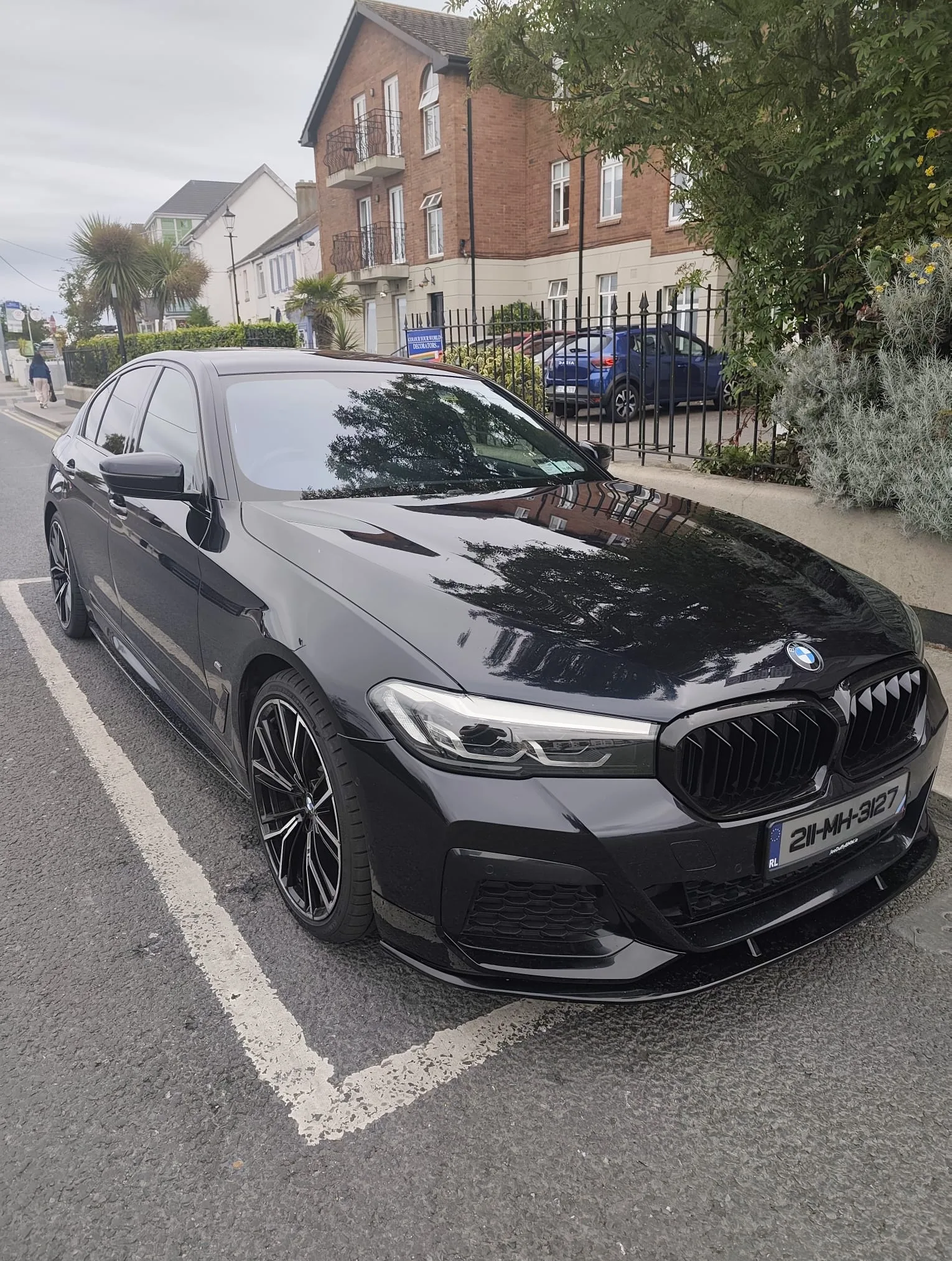 2021 BMW 5 Series – photo 3
