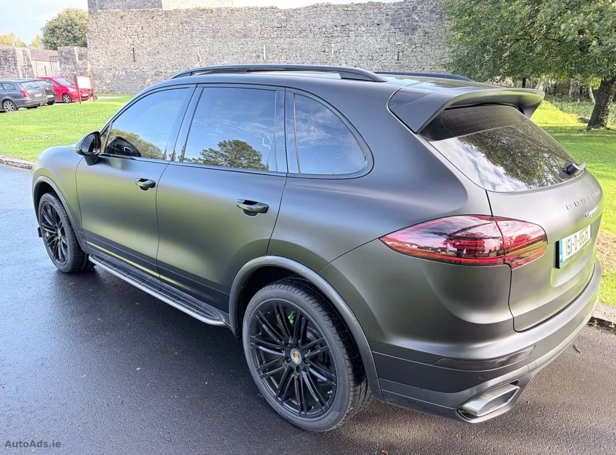 2015 Porsche Cayenne – photo 2