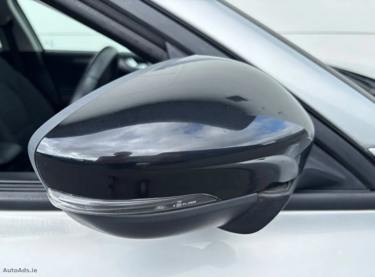 2021 Ford Focus – photo 10