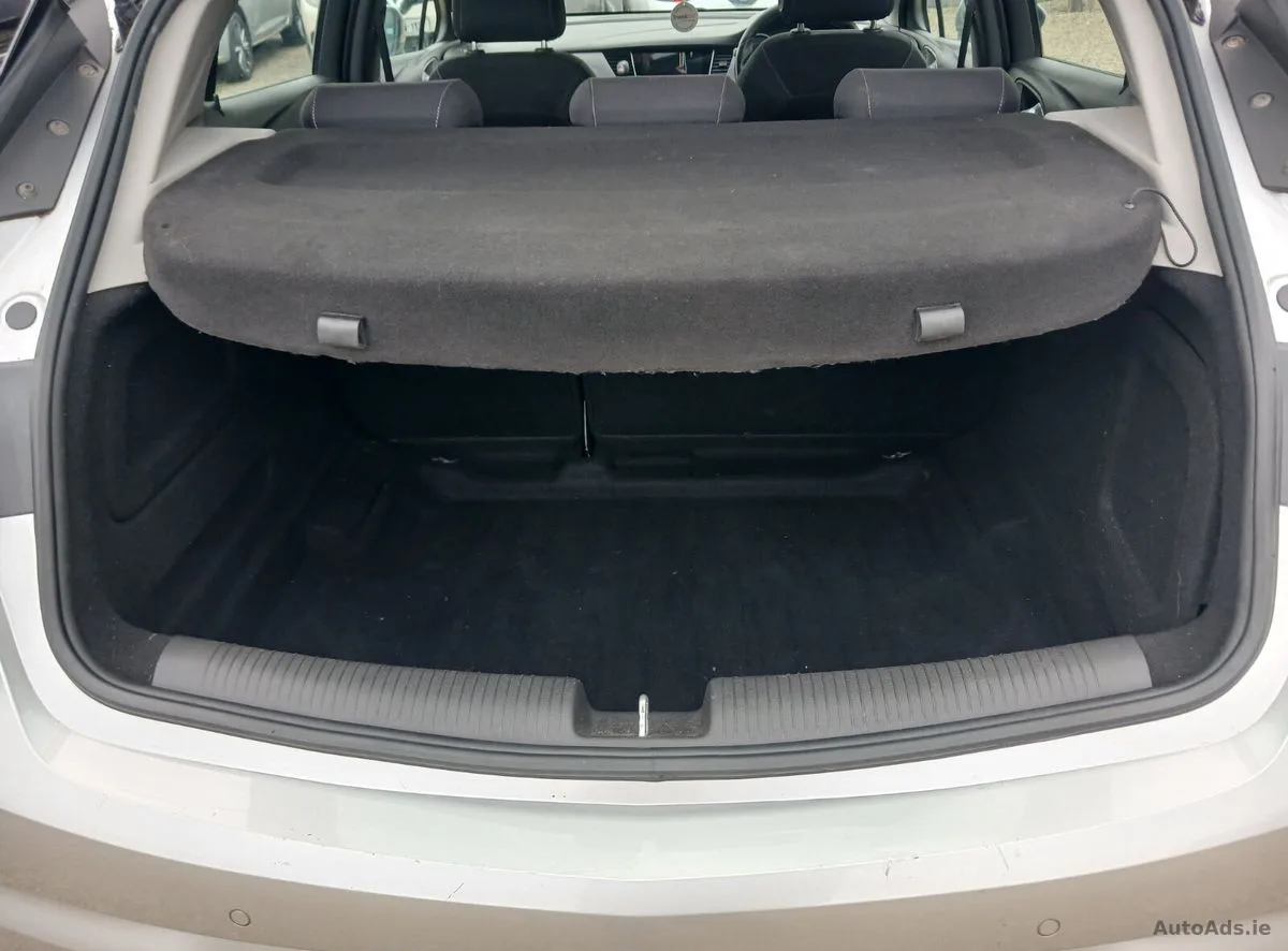2016 Vauxhall Astra – photo 13
