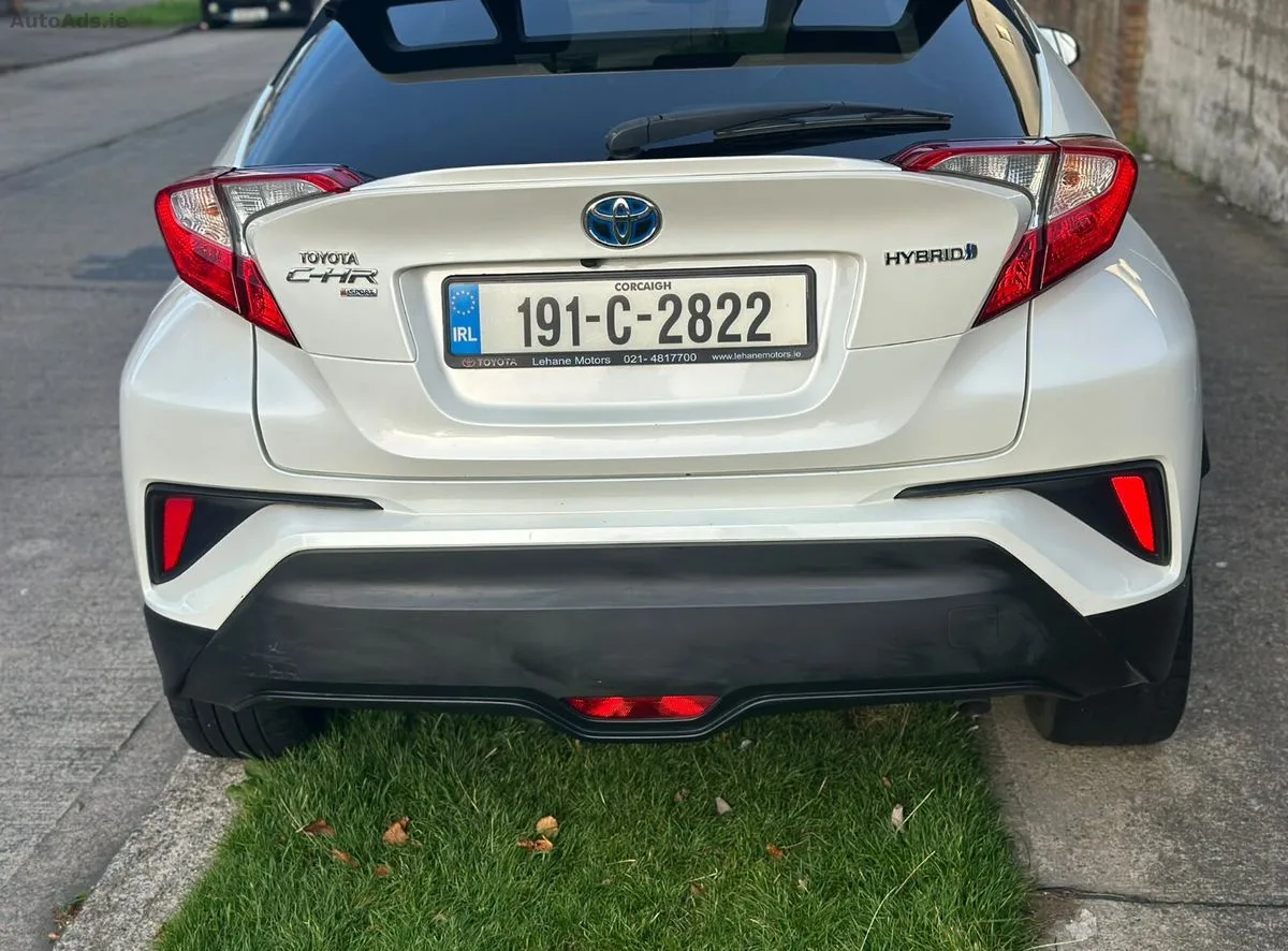 2019 Toyota C-HR – photo 2