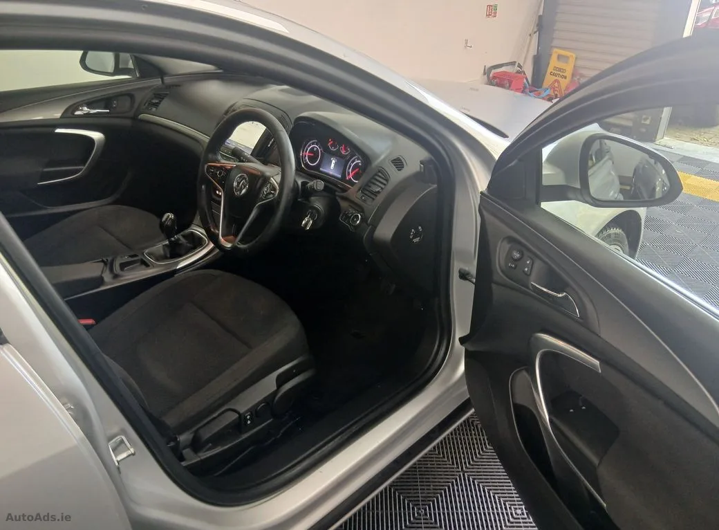 2017 Vauxhall Insignia – photo 8