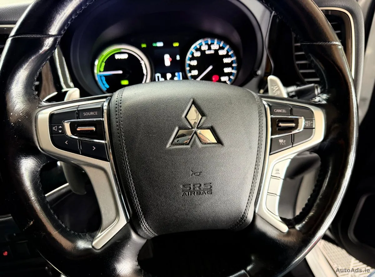 2018 Mitsubishi Outlander – photo 13