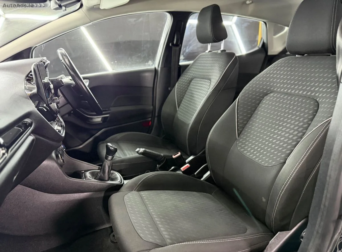 2018 Ford Fiesta – photo 15