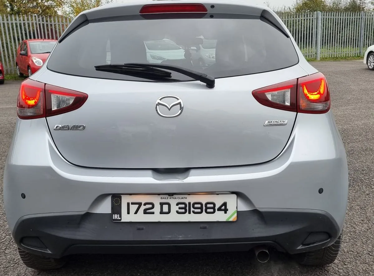 2017 Mazda Demio – photo 8