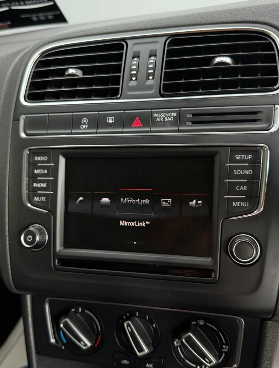 2015 Volkswagen Polo – photo 14