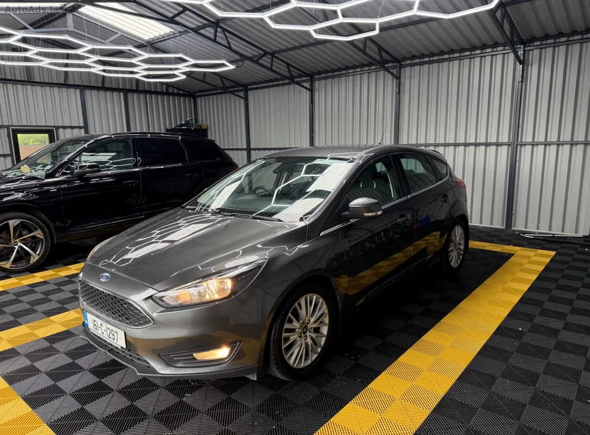 2016 Ford Focus – photo 8