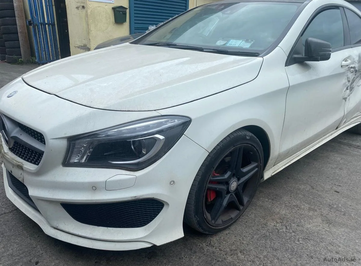 2014 MERCEDES CLA 180 AUTO FOR BREAKING!