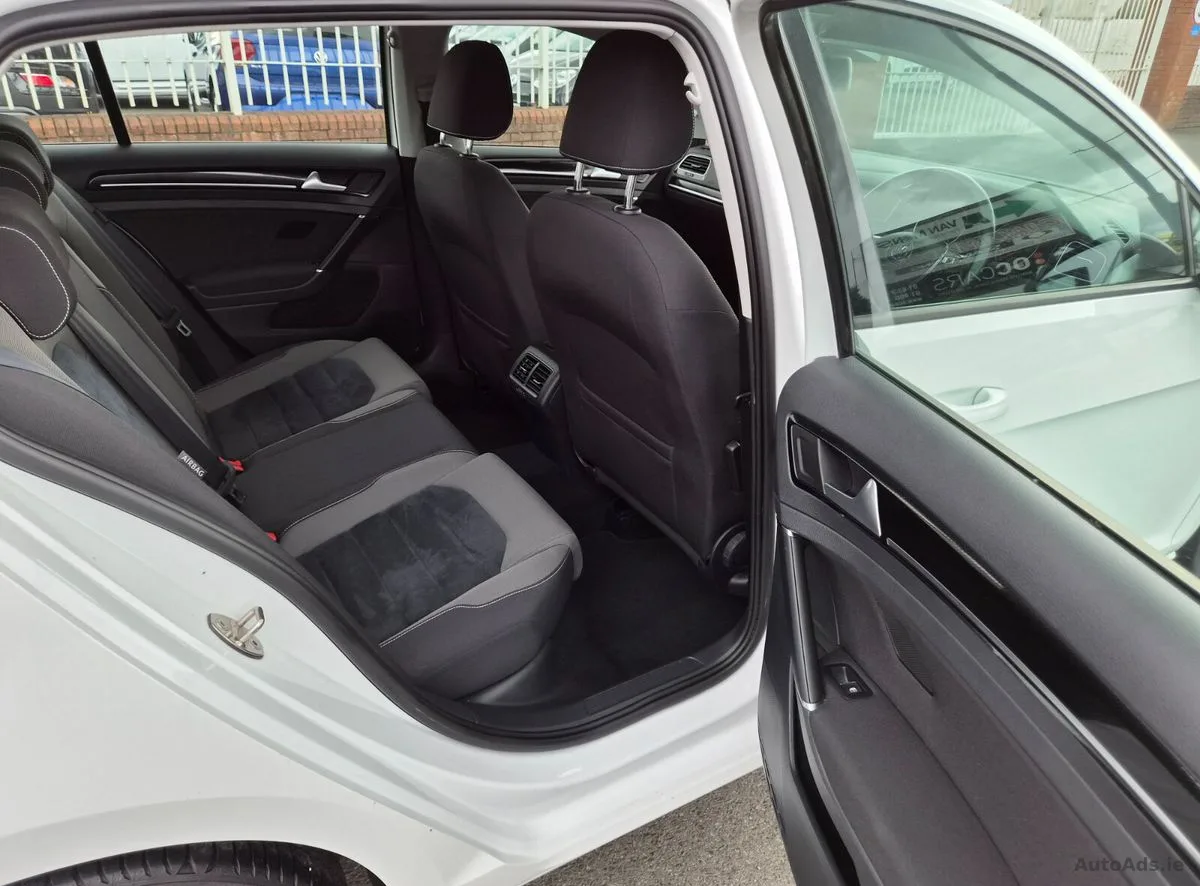 2016 Volkswagen Golf – photo 14