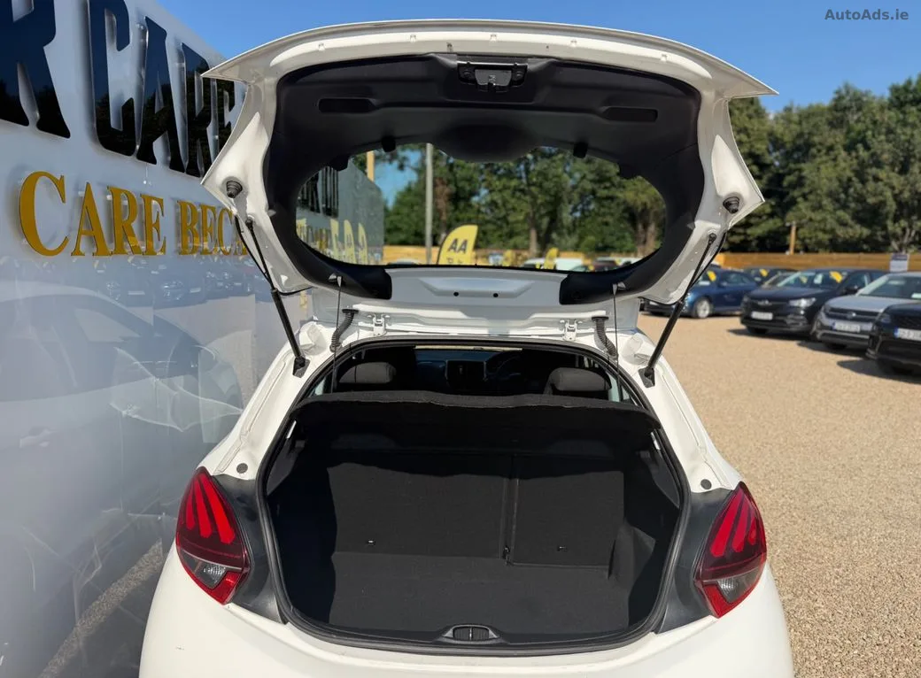 2019 Peugeot 208 – photo 13