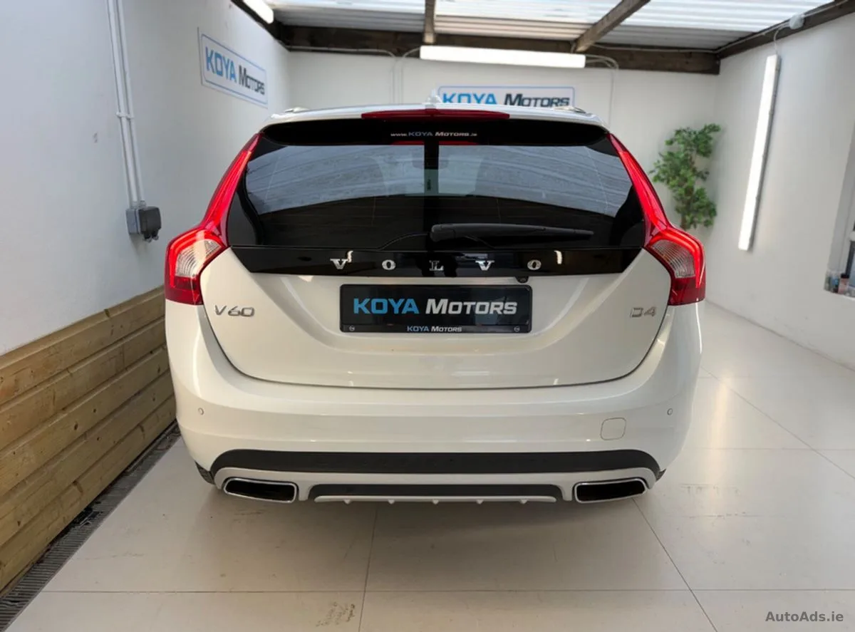 2017 Volvo V60 – photo 14