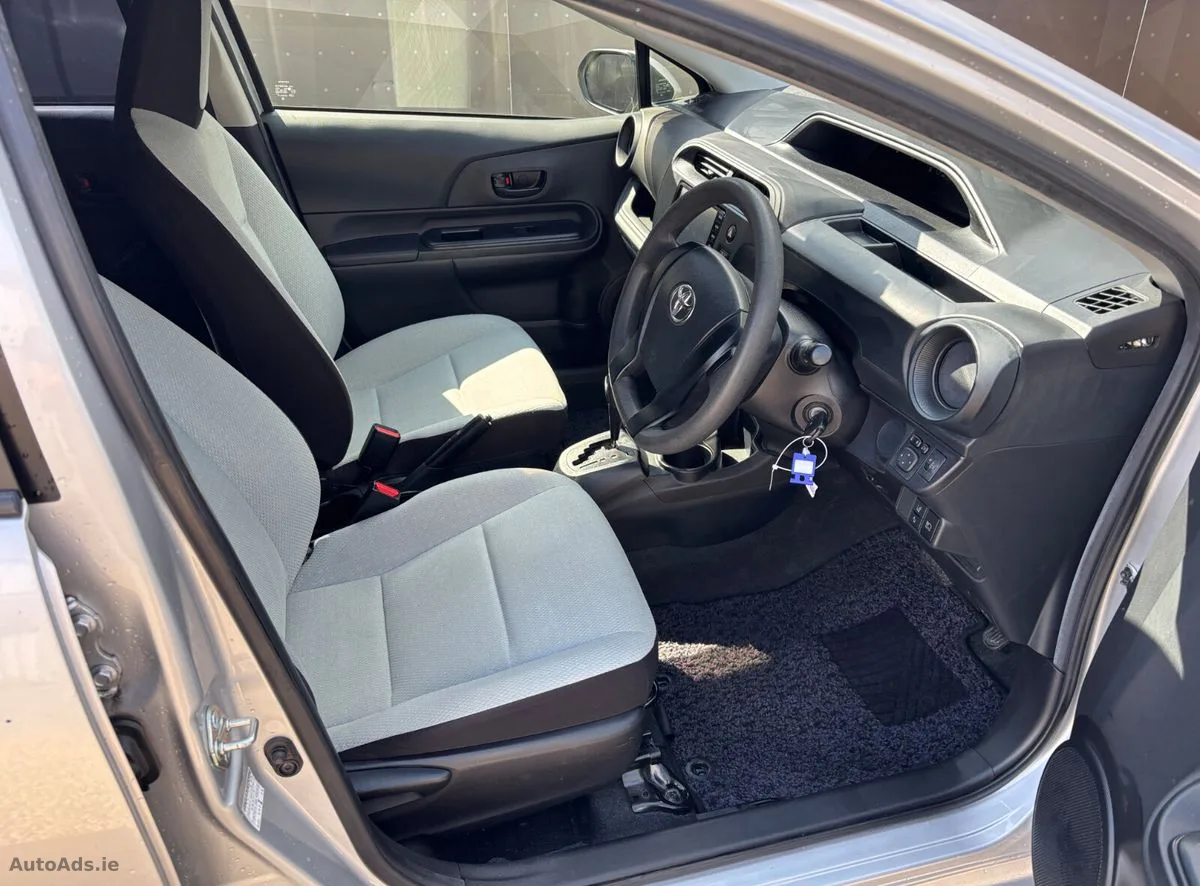 2020 Toyota Aqua – photo 7
