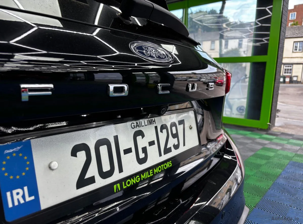 2020 Ford Focus – photo 11