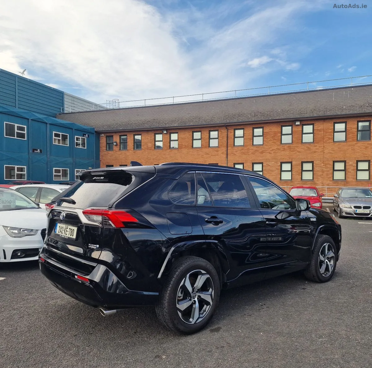 2024 Toyota RAV4 – photo 3