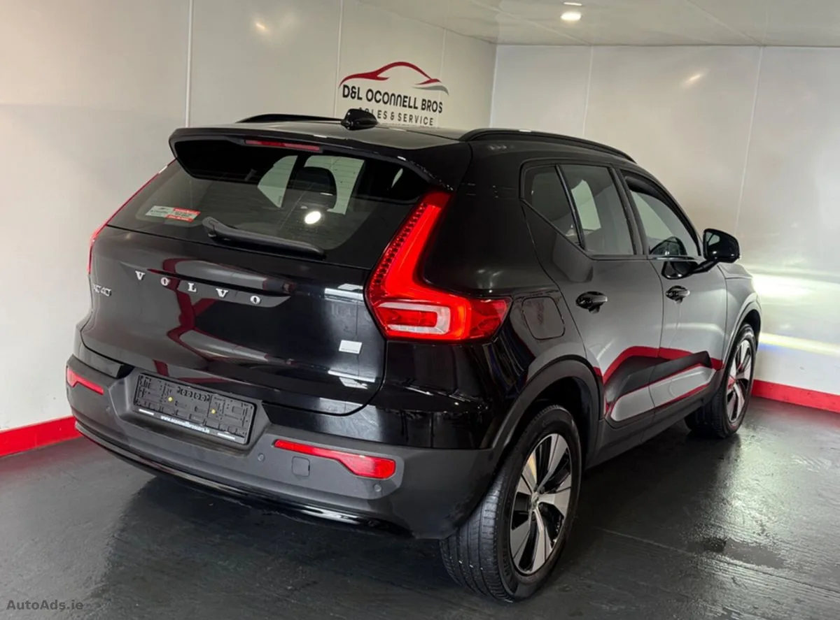 2023 Volvo XC40 – photo 11