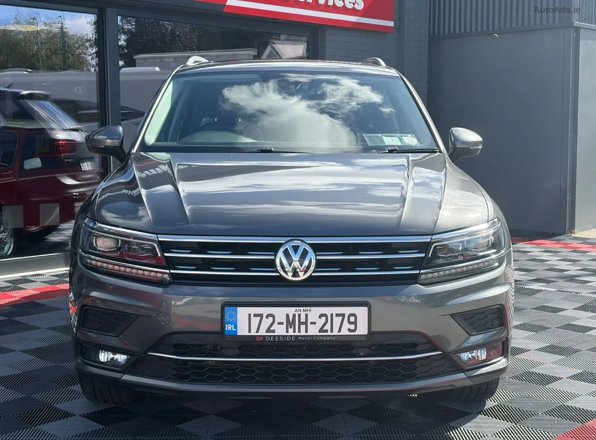 2017 Volkswagen Tiguan – photo 2
