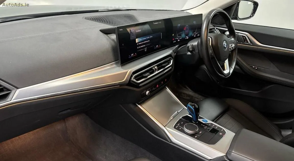 2022 BMW i4 – photo 5