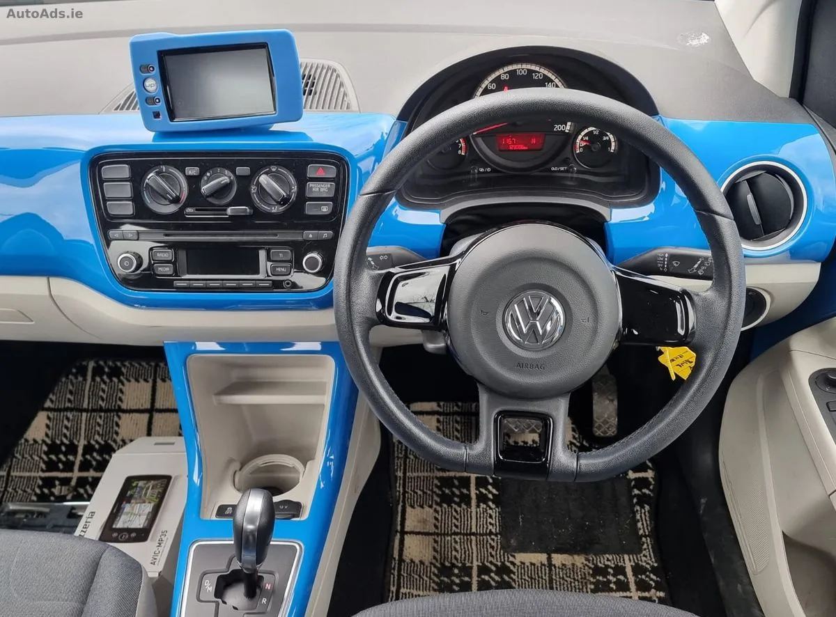 2015 Volkswagen up! – photo 16