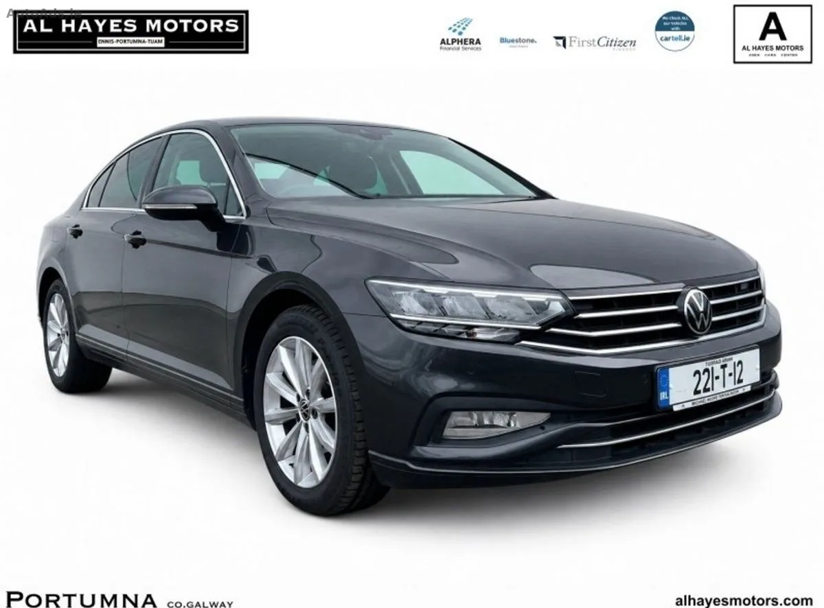 2022 Volkswagen Passat – photo 1
