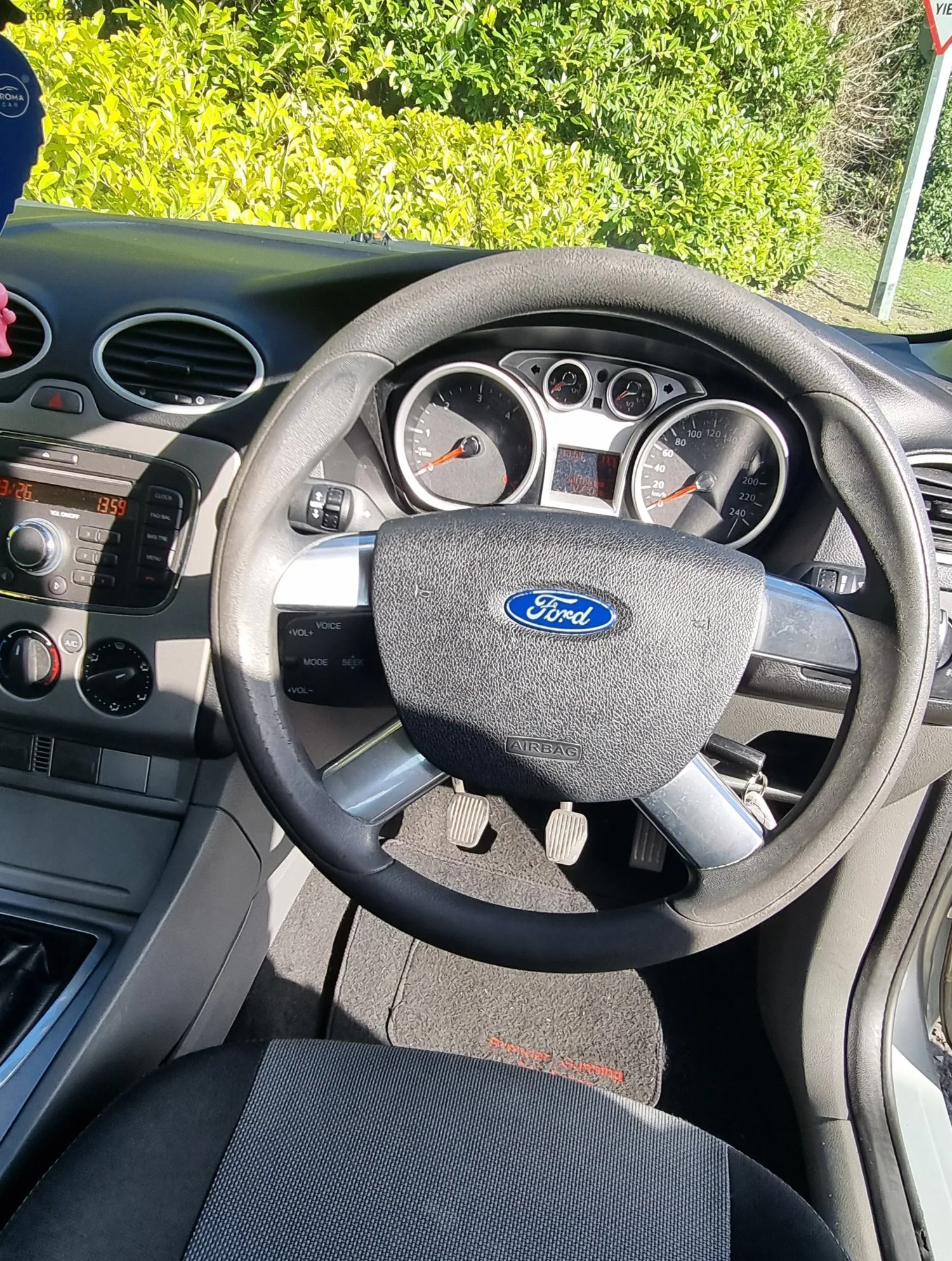 2010 Ford Focus – photo 7