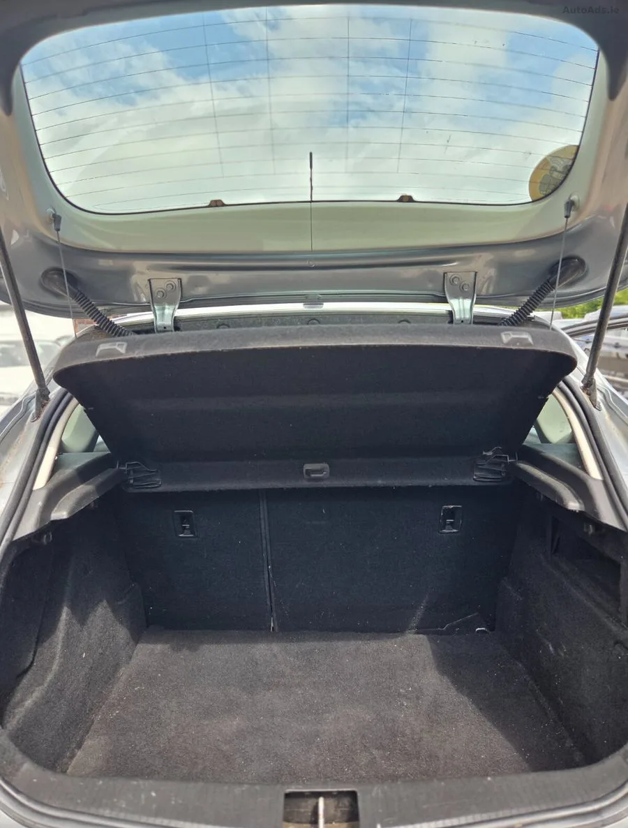 2011 Opel Astra – photo 17