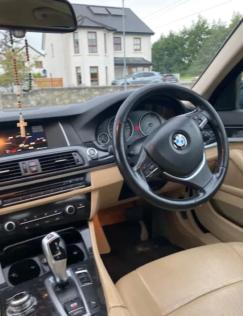 2013 BMW 5 Series – photo 2