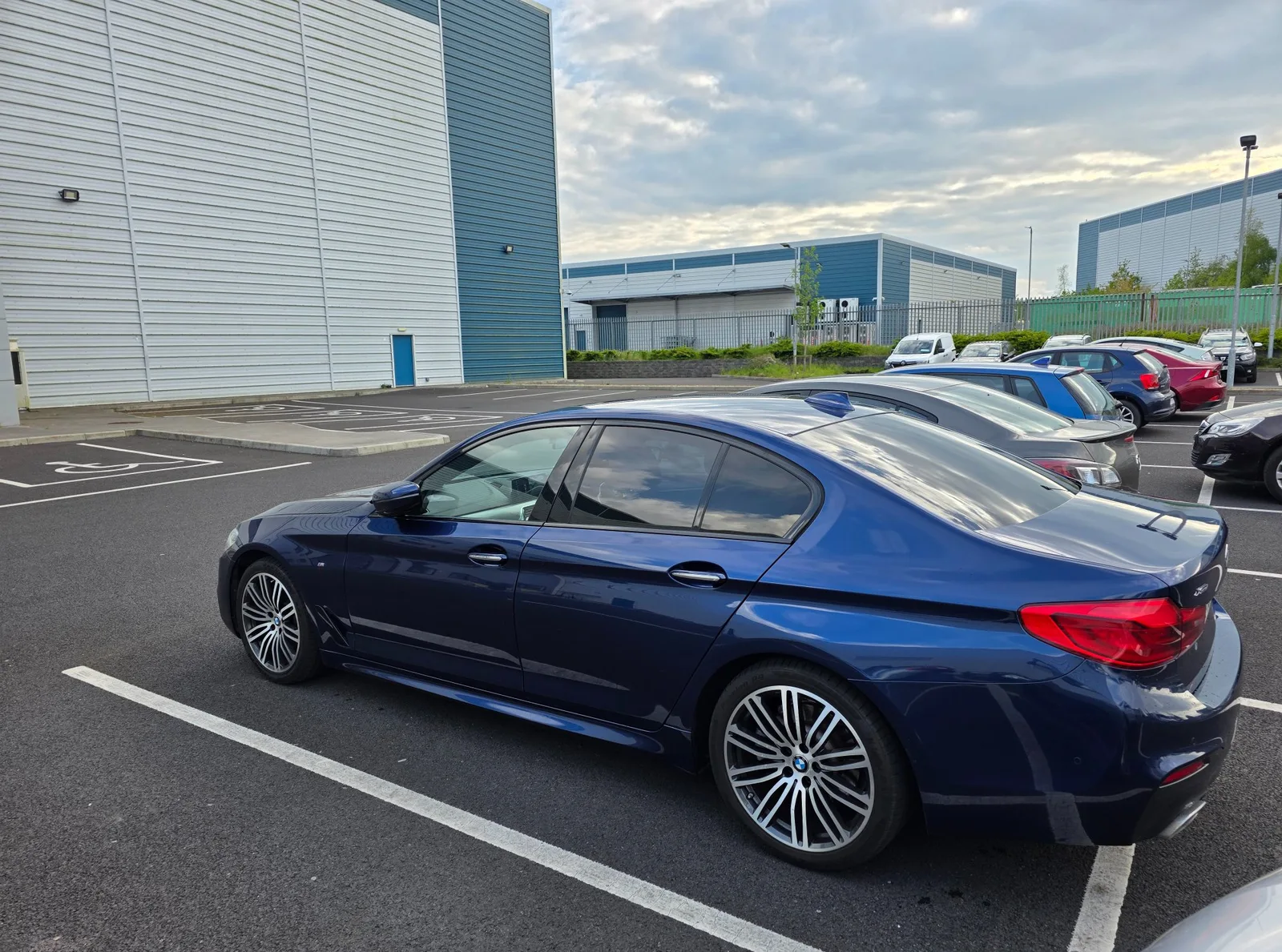 2017 BMW 5 Series – photo 6