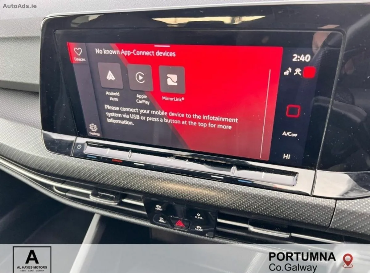 2022 Volkswagen Golf – photo 11