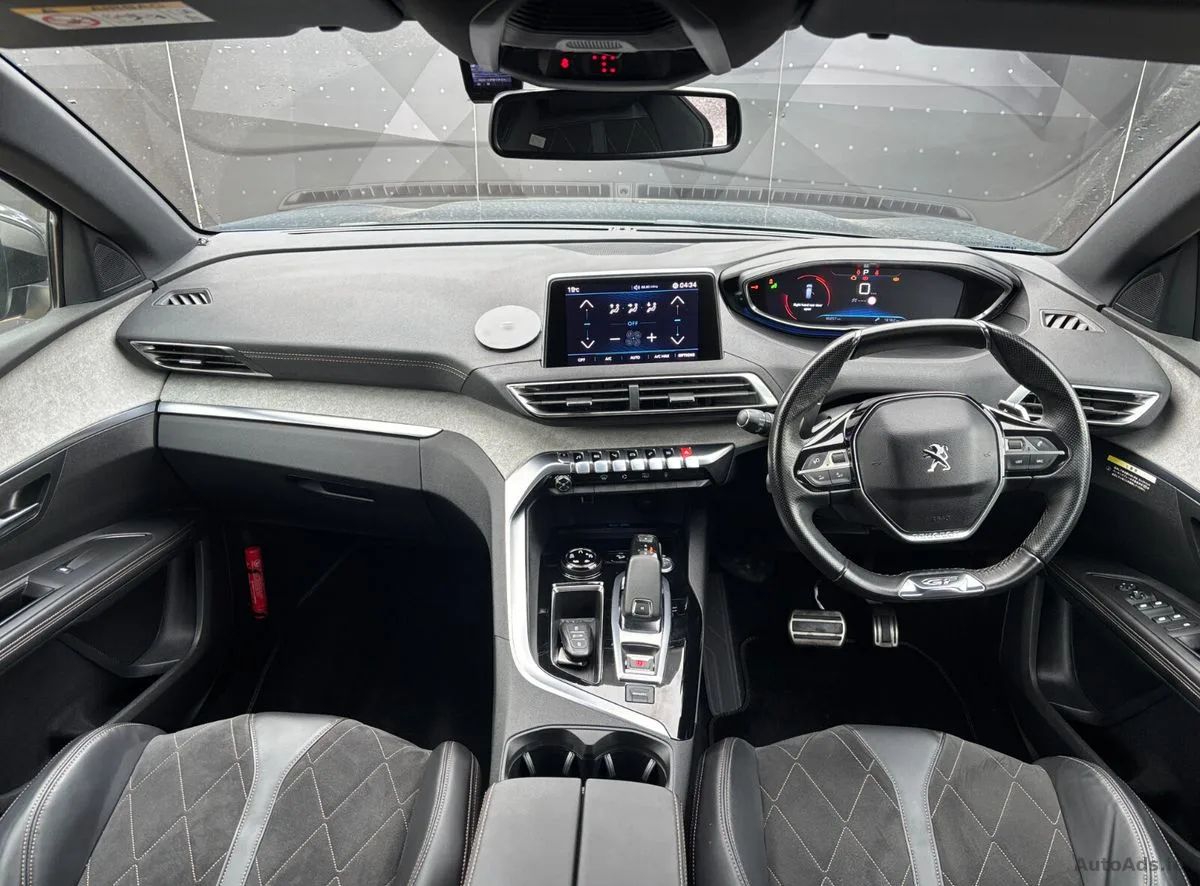 2018 Peugeot 5008 – photo 12