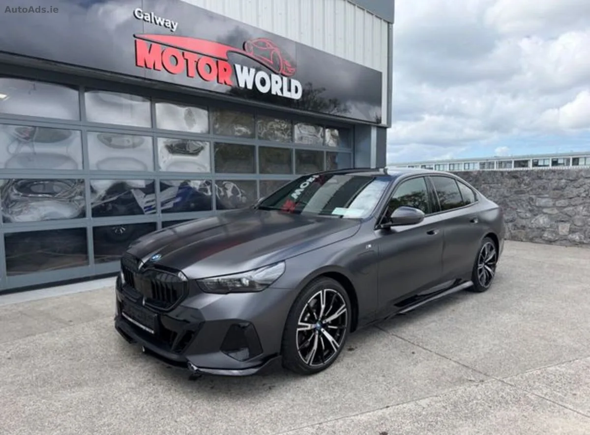 2025 BMW 5-Series