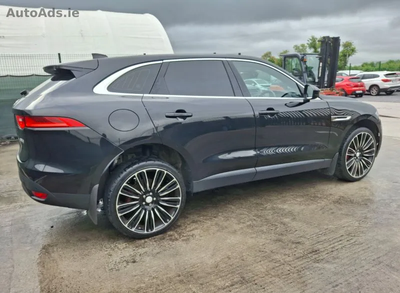 2016 Jaguar F-Pace – photo 3