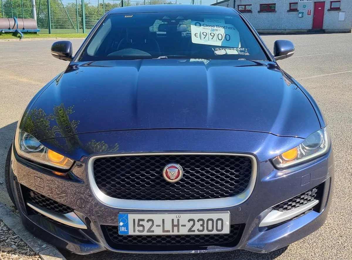 2015 Jaguar XE – photo 14
