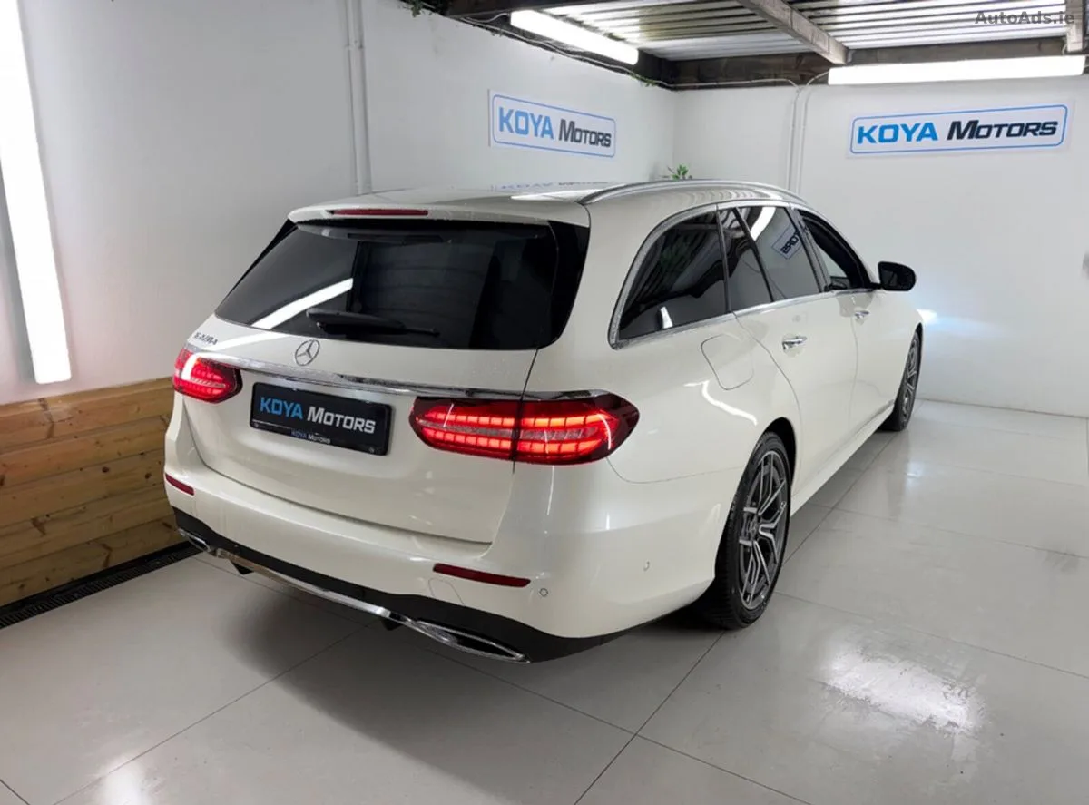 2021 Mercedes-Benz E-Class – photo 11