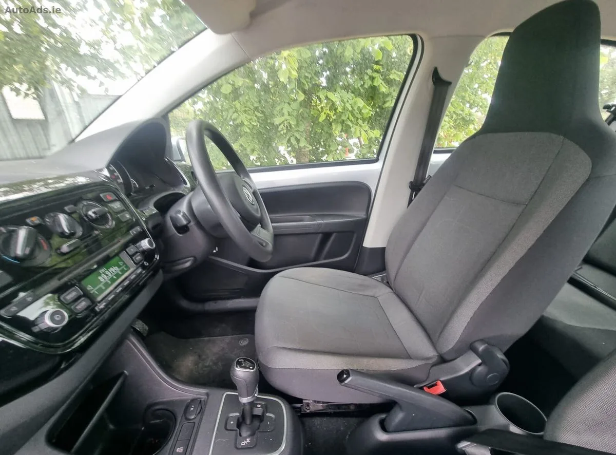 2013 Volkswagen up! – photo 16