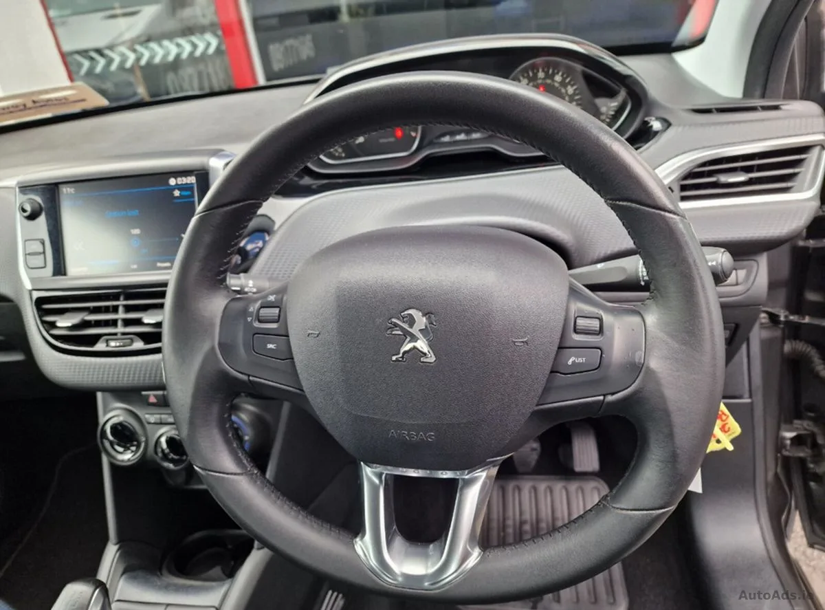 2019 Peugeot 208 – photo 16