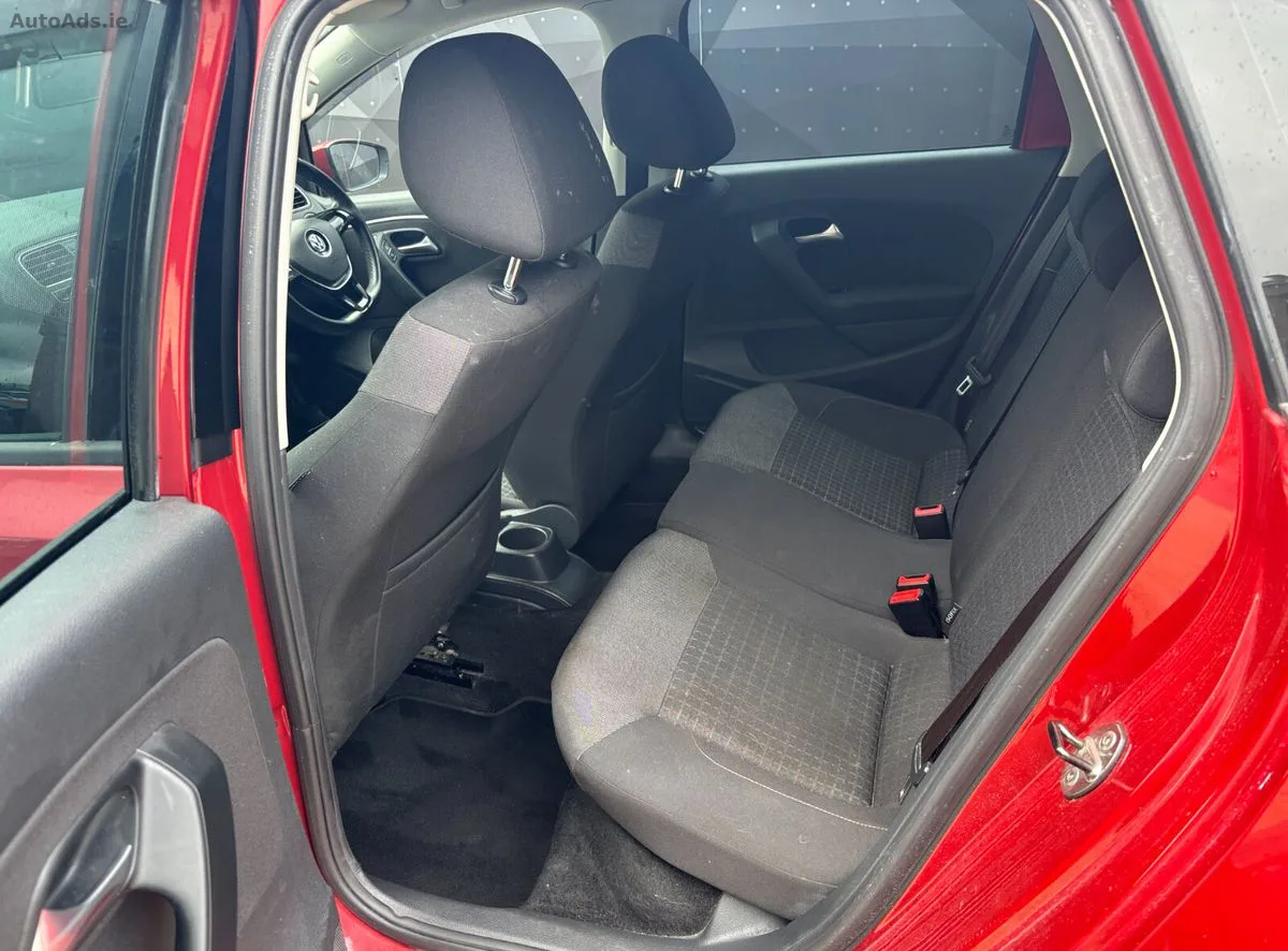 2015 Volkswagen Polo – photo 11