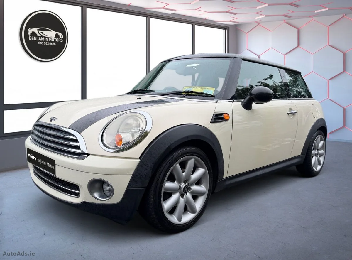 2010 Mini Cooper – photo 2