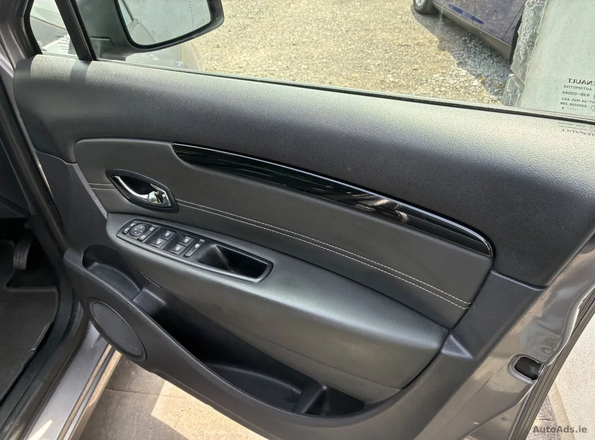 2015 Renault Grand Scenic – photo 15