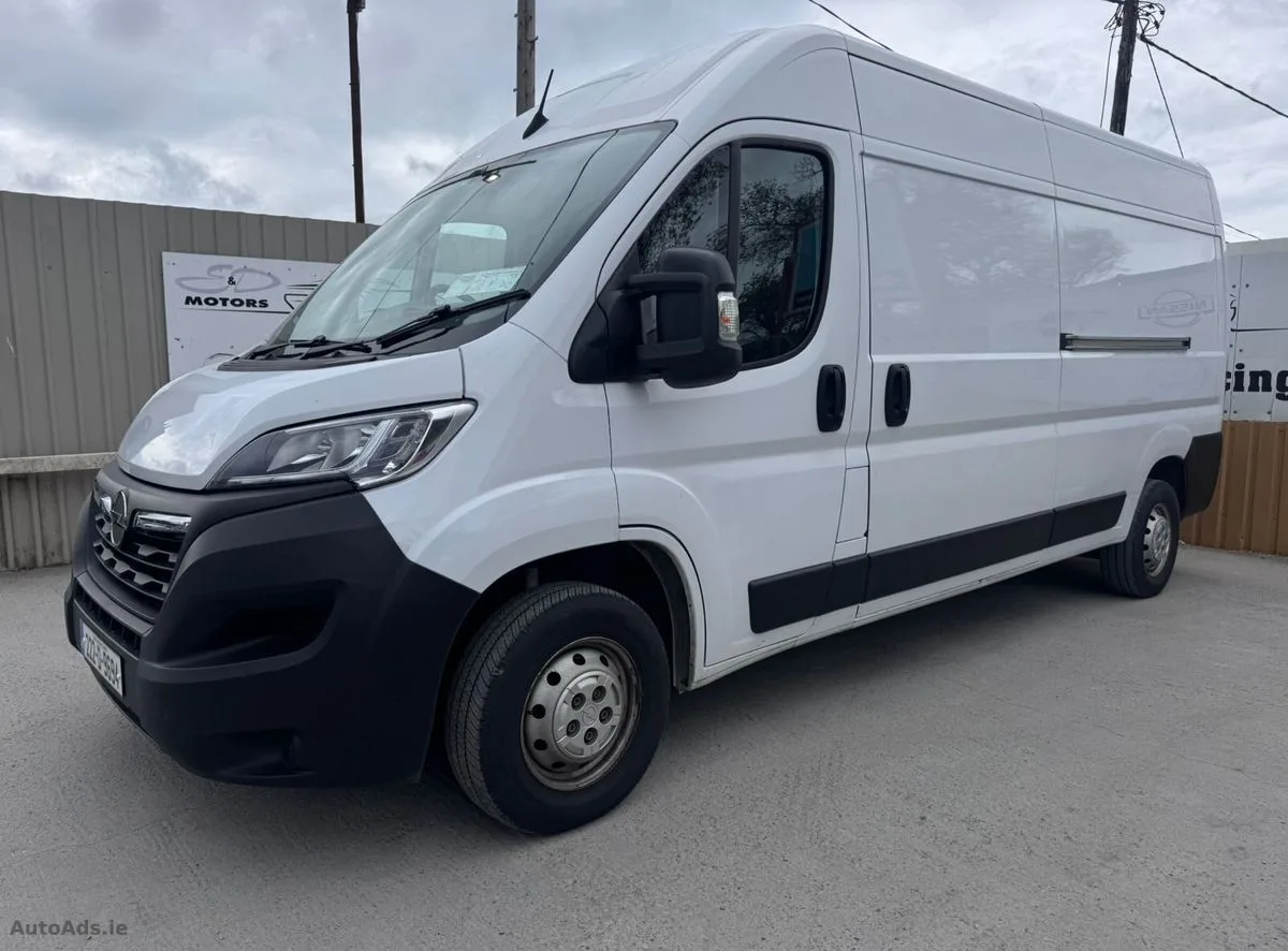 2022 Opel Movano