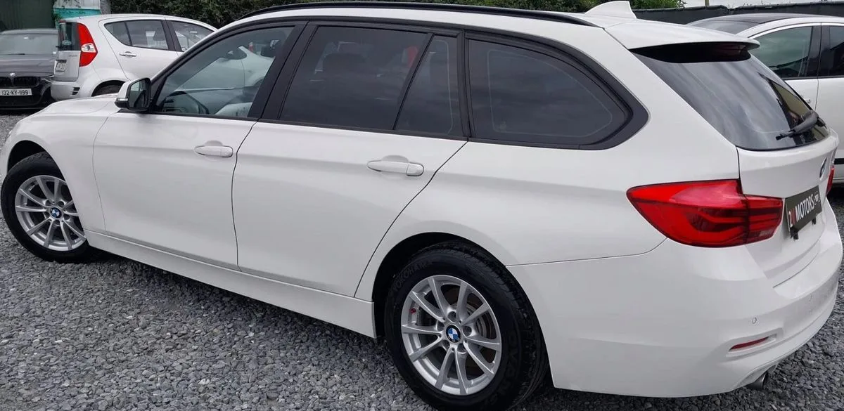 2016 BMW 3-Series – photo 3
