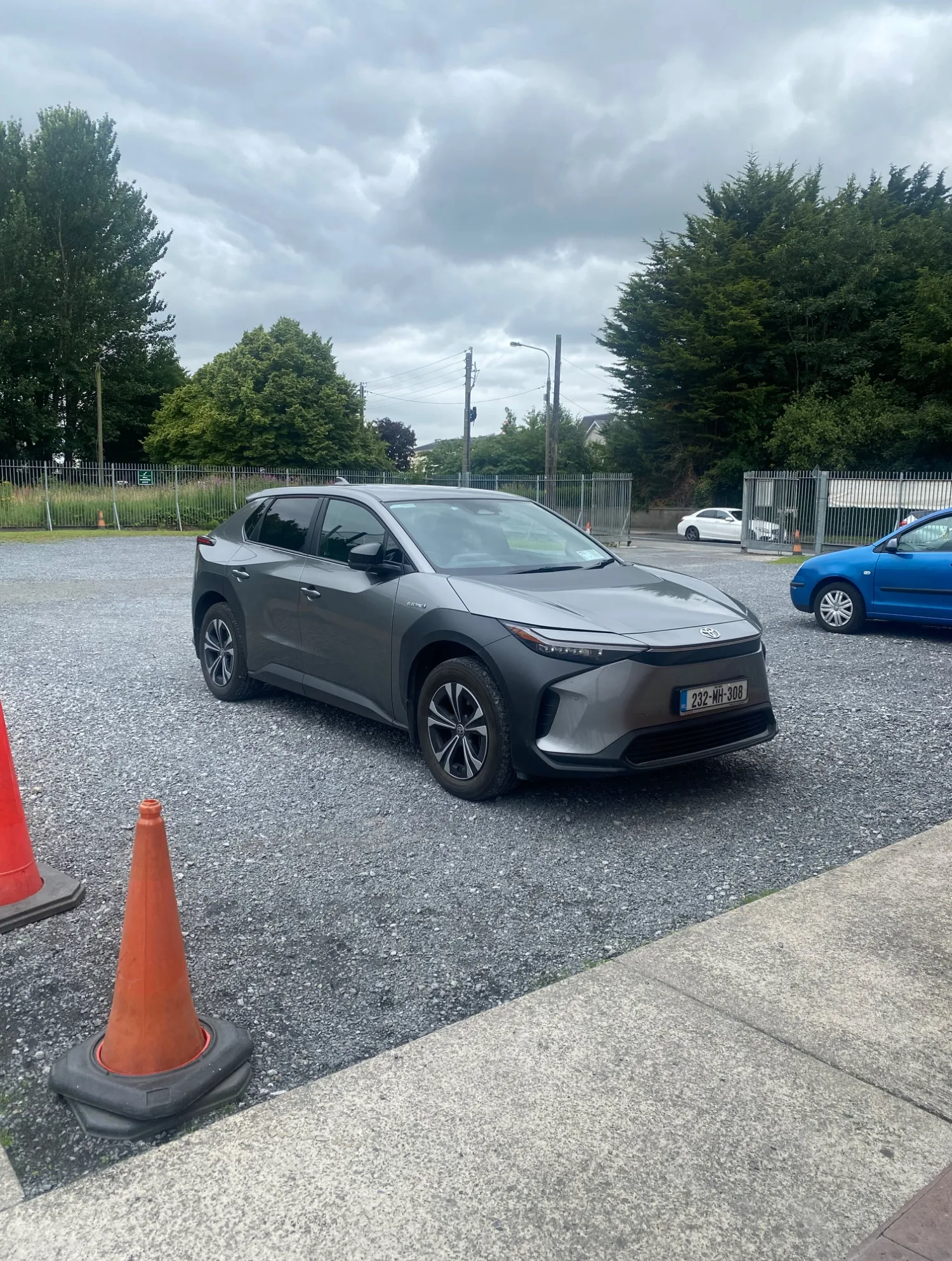 2023 Toyota bZ4X – photo 2