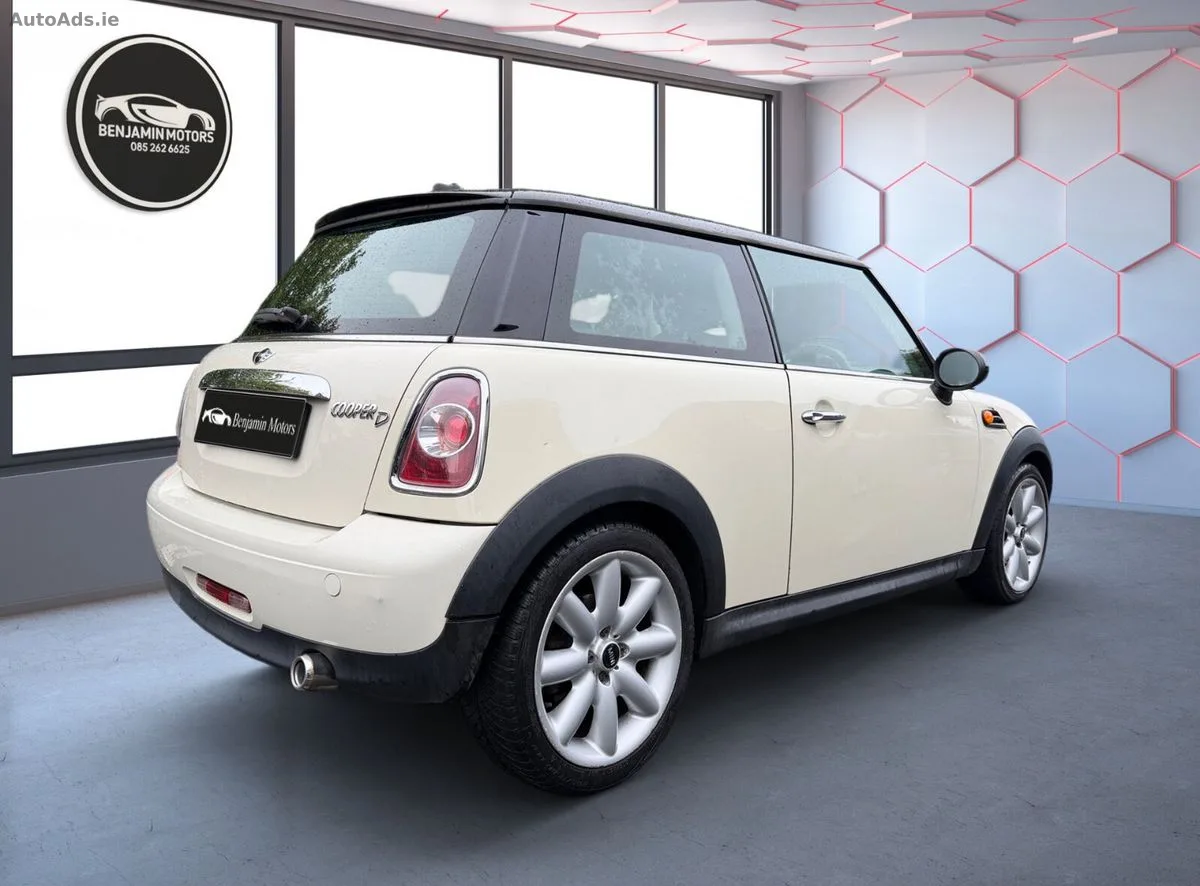 2010 Mini Cooper – photo 5