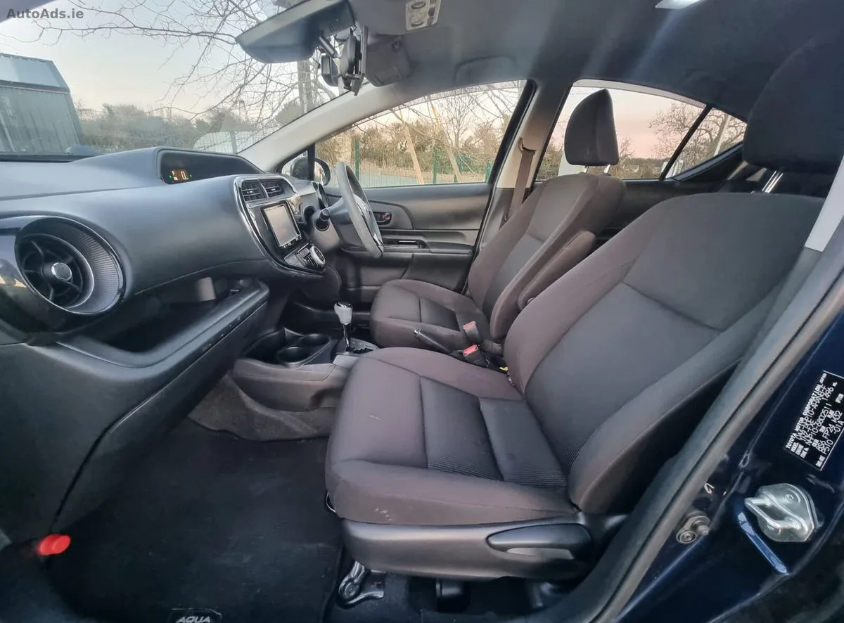 2019 Toyota Aqua – photo 14