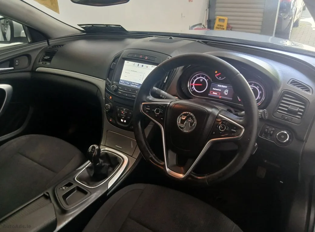 2017 Vauxhall Insignia – photo 11