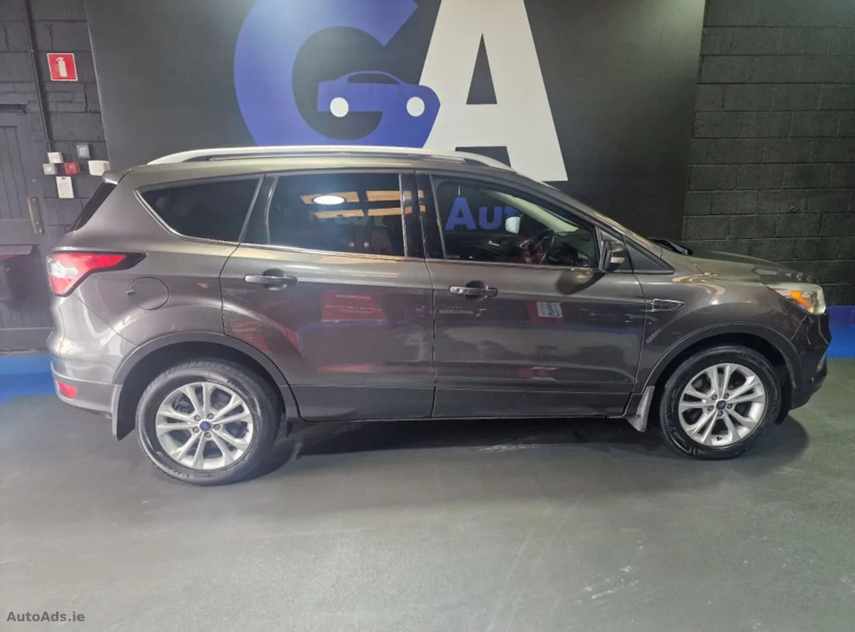 2017 Ford Kuga – photo 9