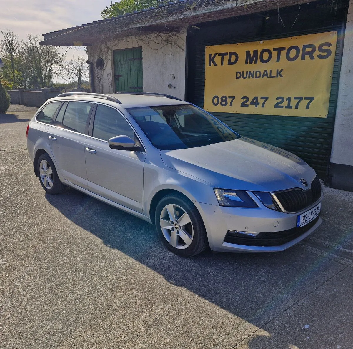 2019 Skoda Octavia – photo 2
